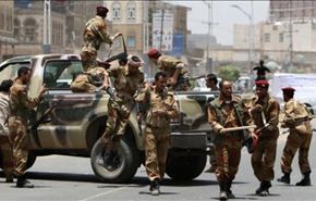 مسلحون يقتحمون مطار سيئون في جنوب شرق اليمن