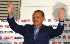 اردوغان يفوز بالرئاسة ويدعو الى الوحدة والمصالحة