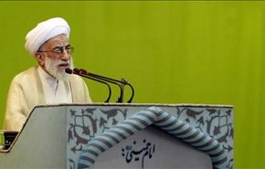 اية الله جنتي: تحالف اميركا ليس الا اكذوبة ومكيدة جديدة