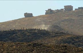 الجيش اللبناني يدك مواقع المسلحين في جرود عرسال