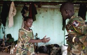 اليونيسيف: 10 آلاف جندي طفل في جنوب السودان