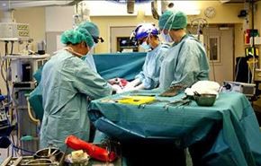 ولادة طفل من رحم مزروع في اول حدث من نوعه في العالم