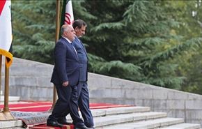 تصاویر؛ استقبال رسمی از نخست‌وزیر عراق