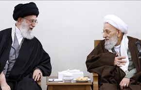 قائد الثورة الاسلامية يعزي بوفاة آية الله مهدوي كني