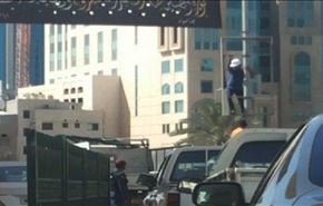 اهانت مزدوران آل خلیفه به نمادهای عاشورا در بحرین