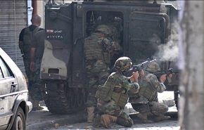 لبنان ..الجيش يتابع ملاحقة الارهابيين ويستكمل انتشاره بطرابلس
