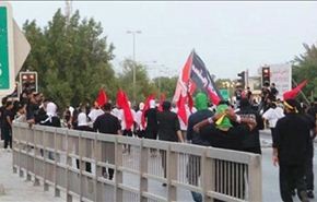 بالصور؛ قوات الأمن البحرينية تفرق مسيرة بـ