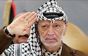 الفلسطينيون يحيون ذكرى رحيل عرفات وعباس يتهم حماس بتدمير المصالحة