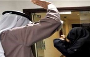 کتک خوردن زن عربستانی در برابر چشمان قاضی!