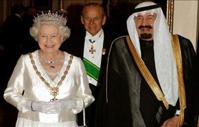 غضب شعبي بريطاني بعد تحية الملكة للملك السعودي الراحل