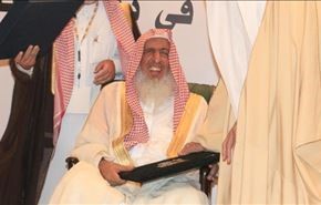 مفتی عربستان: عناصر داعش از کفار بدتر هستند