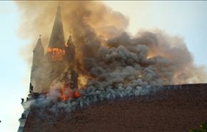 ما الفرق بين اسرائيليين احرقوا كنيسة مسيحية وبين 