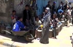 فيديو: الغاز والديزل جانب من معاناة شعب اليمن جراء العدوان