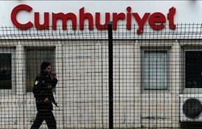 أنقرة تحظر نشر أنباء حول شاحنات اسلحة لمعارضي سوريا