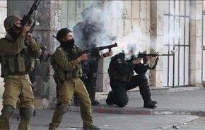 نظامیان صهیونیست دو جوان فلسطینی را زخمی کردند