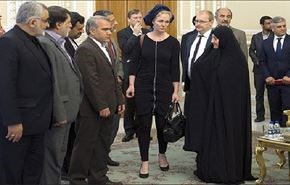 سیاستمداران مرد و زن در دنیا چگونه لباس می پوشند؟+عکس