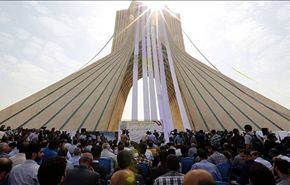 ملايين الايرانيين يوقعون بيانا لدعم مفاوضيهم النوويين+صور وفيديو
