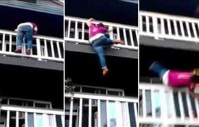فيديو.. لحظة سقوط فتاة من شرفة منزلها