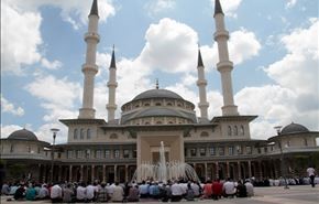 اردوغان مسجد بحث‌برانگیز را افتتاح‌کرد + تصاویر