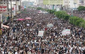 تظاهرات حاشدة بصنعاء تدعو لرفع الحصار ومواجهة السعودية