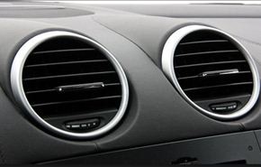 5 خطوات لزيادة برودة تكييف سيارتك مع ارتفاع درجات الحرارة