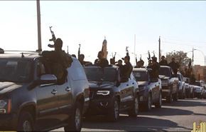 مانور نظامی داعش در روز روشن+تصاویر