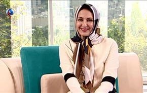 بالفيديو.. ماذا قالت ممثلة ايرانية شهيرة عن مهرجان الام بطهران؟