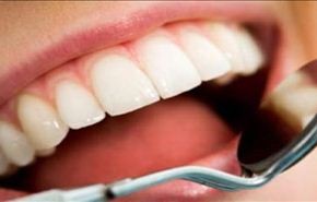 اليكم البدائل الطبيعية لتنظيف الأسنان وتقوية اللثة
