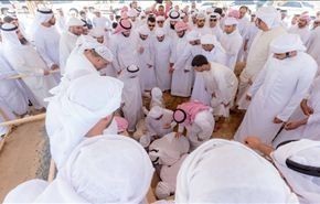 اماراتيون يتظاهرون مطالبون بسحب قوات بلادهم من اليمن