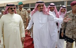 ملك البحرين يصل السعودية لبحث 
