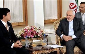 ظريف: اليابان يمكنها استعادة مكانتها الاقتصادية السابقة في ايران