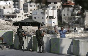 الاحتلال يفصل حي العيساوية وجبل المكبر عن باقي القدس المحتلة