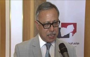 استاندار پیشینِ عدن: عربستان به دنبال ویرانی یمن است