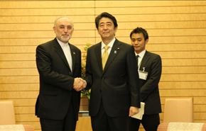استقبال نخست وزیر ژاپن از توافقنامه هسته‌ای ایران