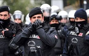 الشرطة التركية تفتش مقر جريدة معارضة