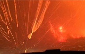فيديو مرعب لعائلة تقود سيارتها وسط الحرائق بأميركا