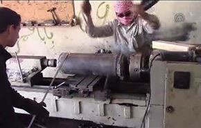 کارگاه‌های پیشرفتۀ داعش در رقه + فیلم