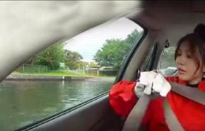 فيديو... كيف تكسرون زجاج السيارة في حالة الطوارئ؟