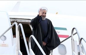 الرئيس روحاني يصل الى روما على رأس وفد رفيع