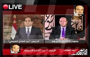 شاهد.. الرئيس المصري يفاجئ مذيع بمداخلة ليقول 