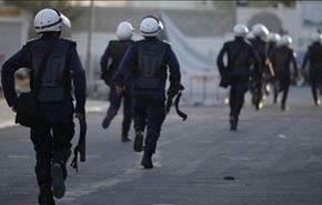یورش به منازل بحرینی‌ها درآستانه سالروز انقلاب