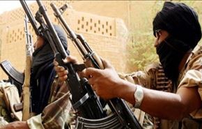 القاعدة تسيطر على زنجبار والمحفد في أبين شرق اليمن