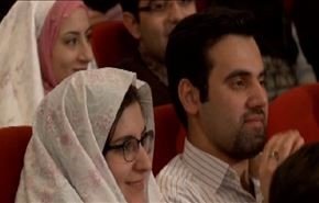 كيف يغطي الاعلام الايراني ذكرى انتصار الثورة الاسلامية