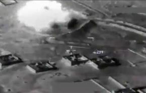 بالفيديو؛ قصف مخزن أسلحة تابع لـ