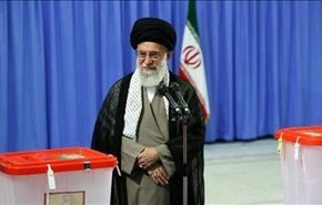 هر کس ایران را دوست دارد، در انتخابات شرکت کند