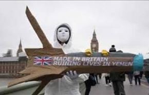 تظاهرات انگلیسی‌ها ضد فروش سلاح به عربستان +عکس