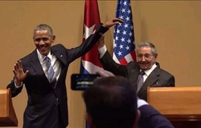 فیلم؛ لحظه‌ای  که کاسترو مچ اوباما را گرفت!