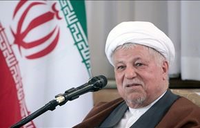 الشيخ رفسنجاني يؤكد ضرورة تعزيز قدرات ايران الصاروخية