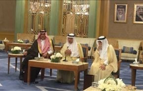 وزیر خارجه عربستان: تیران و صنافیر متعلق به سعودی است