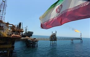 ايران تطرح مناقصات لتطوير حقولها النفطية والغازية المشتركة